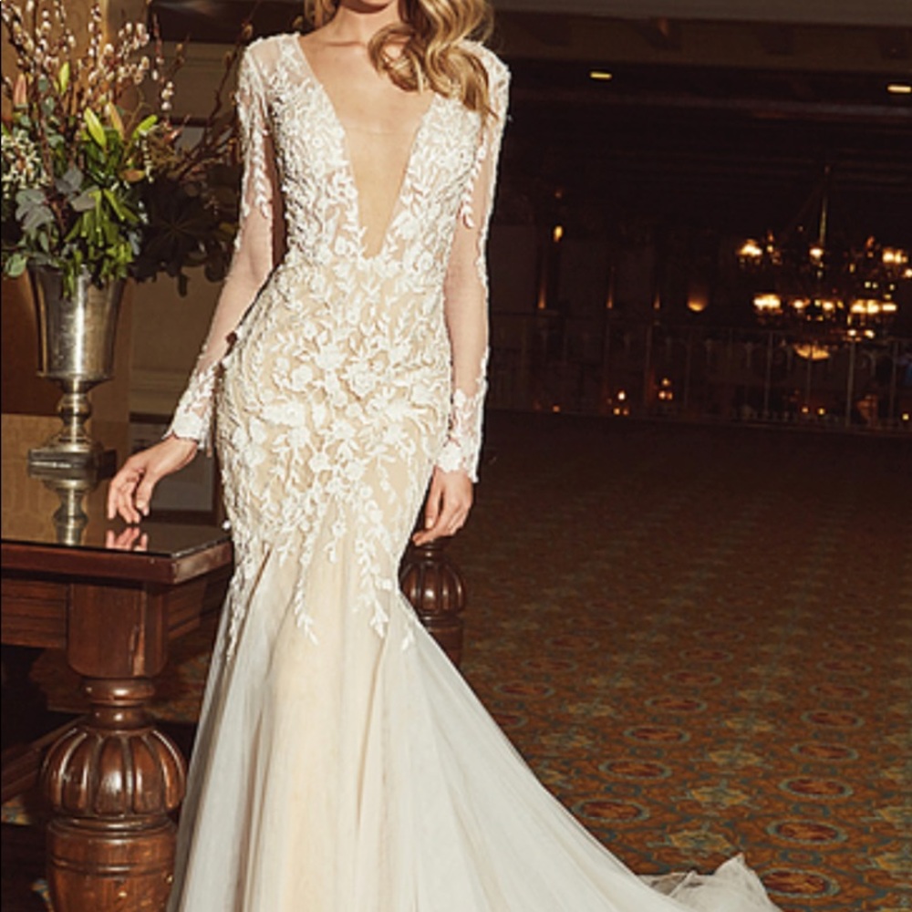 Calla Blanche 18241 Scarlett wedding dress